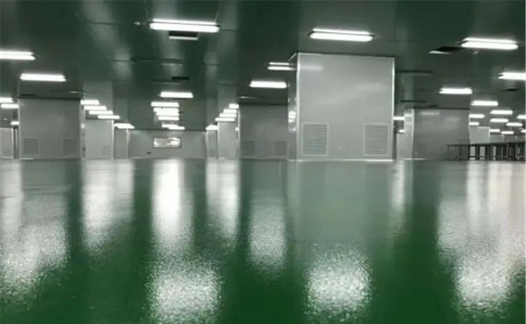 640 640
